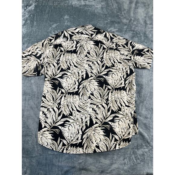 Men’s Chaps XL Black/Cream Leaf Print Short-Sleeve Camp Shirt – Excellent - Picture 2 of 10